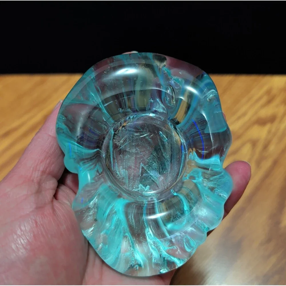 ​Vtg  Aqua Art Turquoise Glass Ashtray w Natural Burl Driftwood Base Beach Decor
